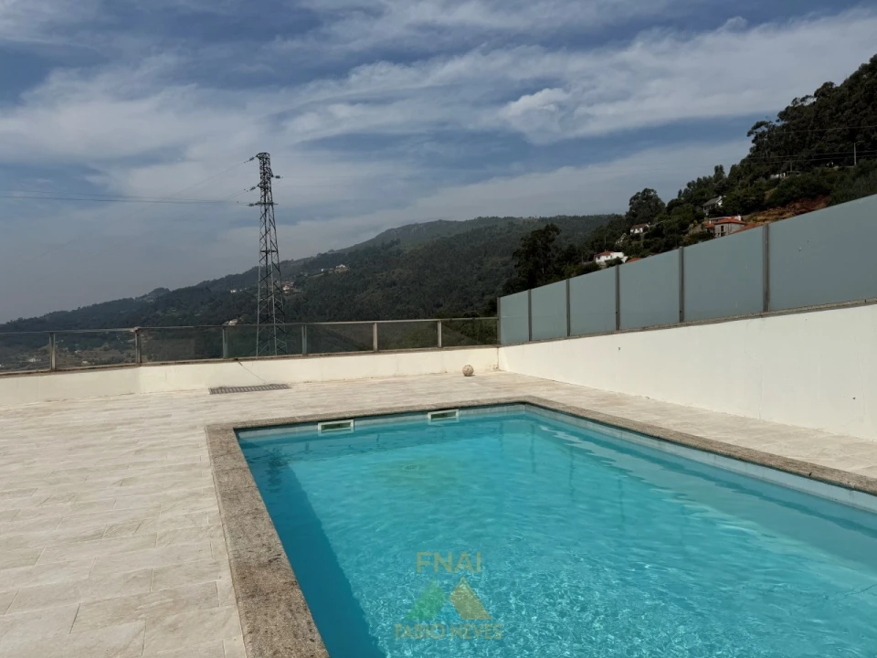 Moradia T4 para Venda em Cendufe Foto 41