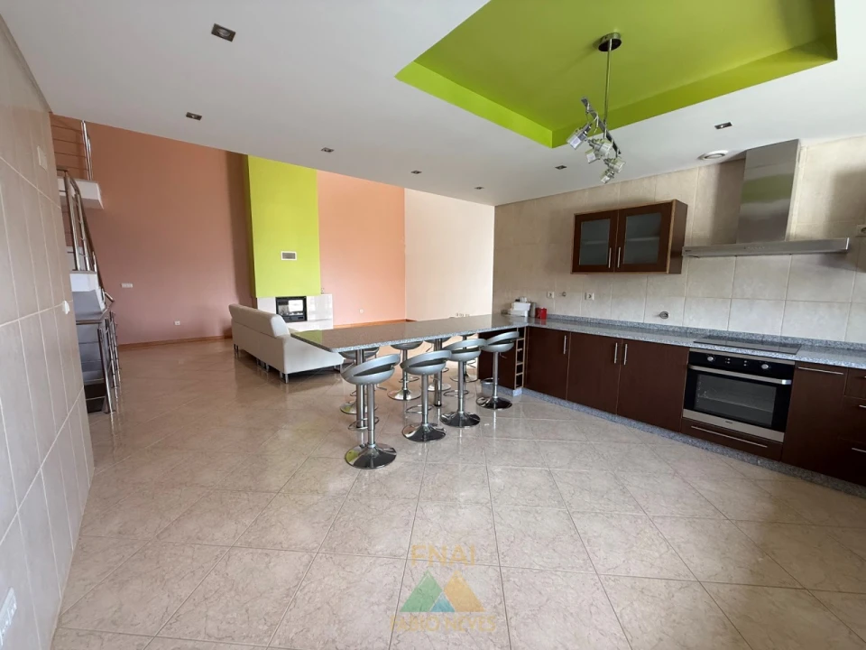 Moradia T4 para Venda em Cendufe Foto 54