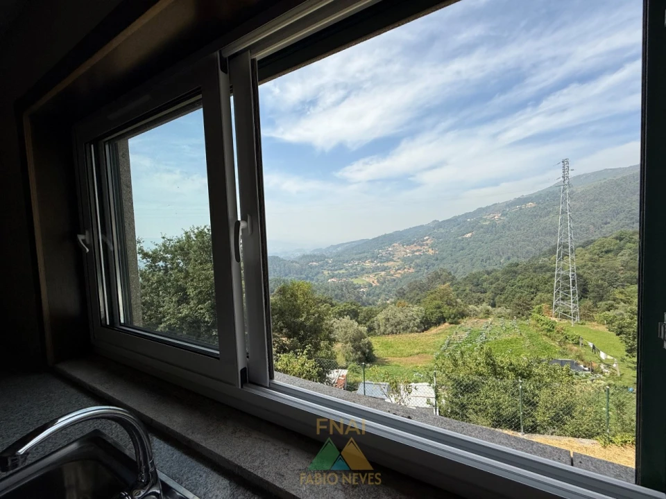 Moradia T4 para Venda em Cendufe Foto 55