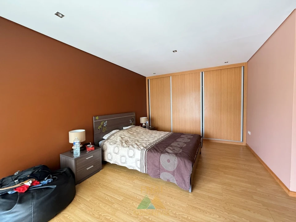 Moradia T4 para Venda em Cendufe Foto 65