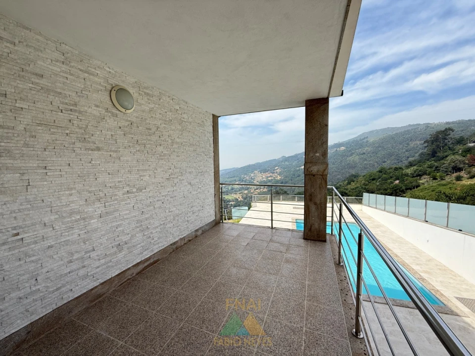 Moradia T4 para Venda em Cendufe Foto 70