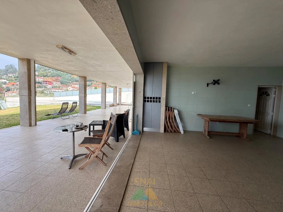 Moradia T4 para Venda em Cendufe Foto 81