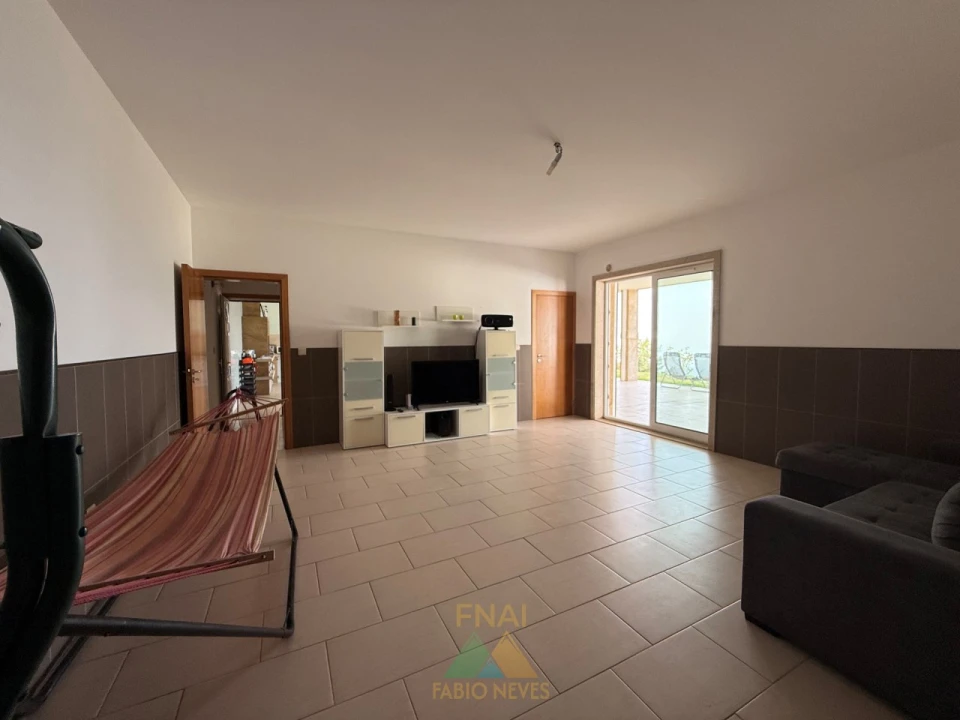 Moradia T4 para Venda em Cendufe Foto 86