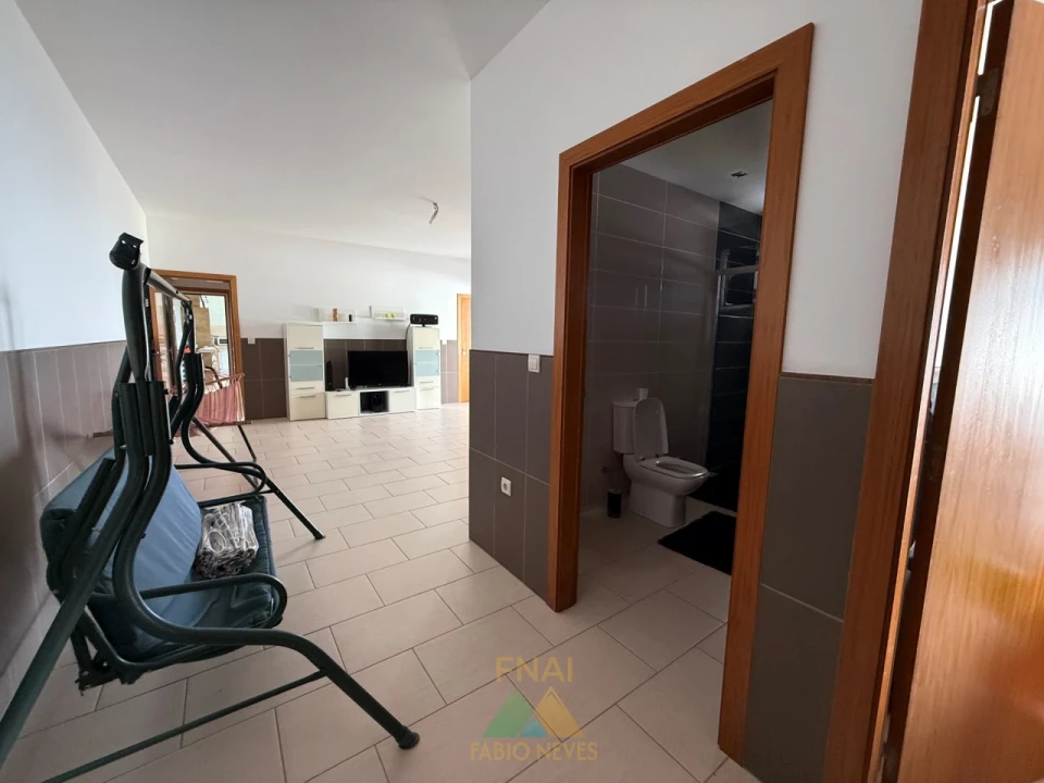 Moradia T4 para Venda em Cendufe Foto 93