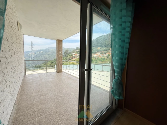 Moradia T4 para Venda em Cendufe Foto 68