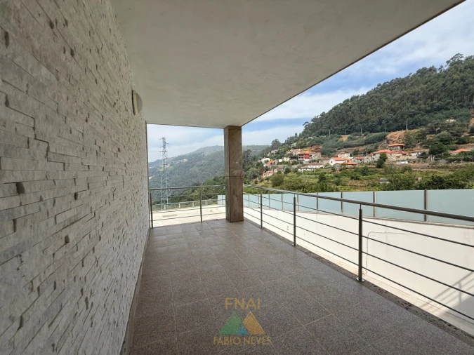 Moradia T4 para Venda em Cendufe Foto 69