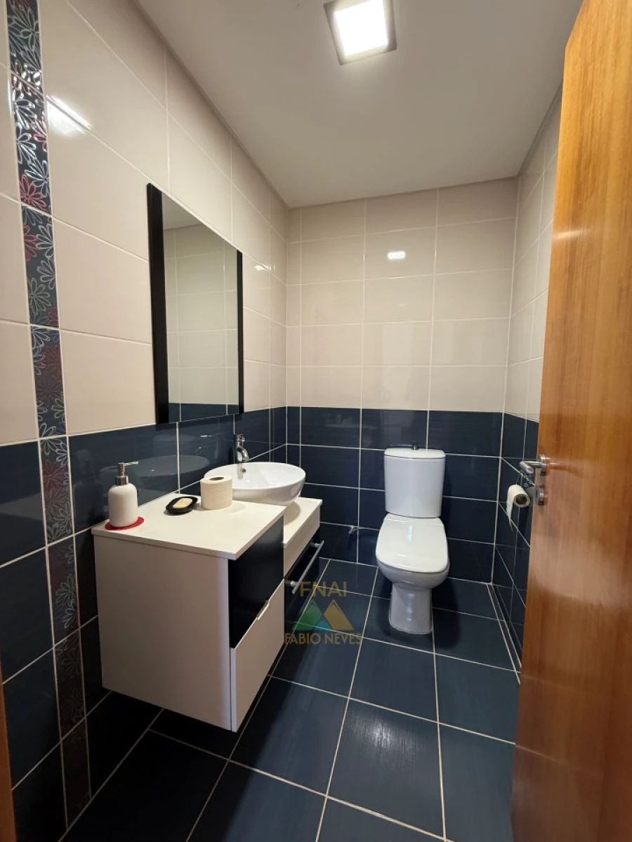 Moradia T4 para Venda em Cendufe Foto 76