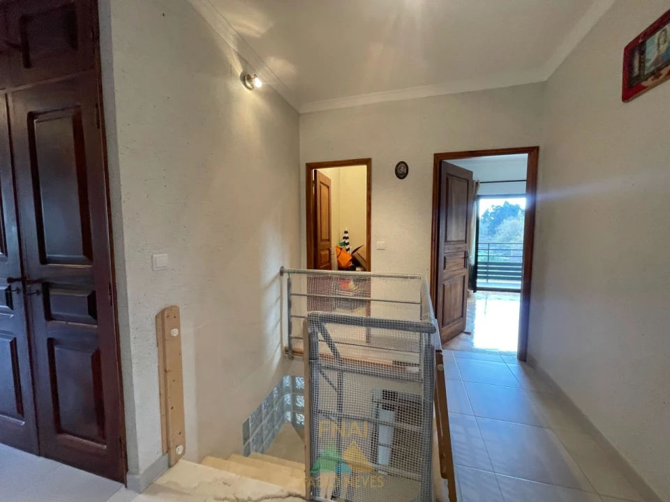 Moradia T5 para Venda em Miranda Foto 66