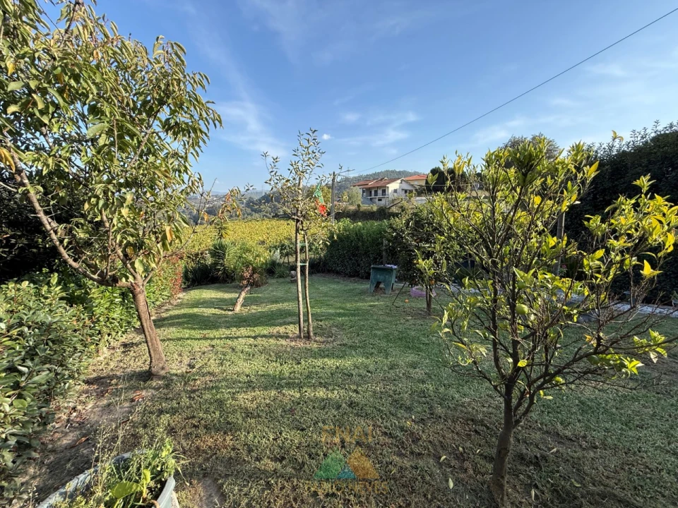 Moradia T3 para Venda em Ponte da Barca, V.N. Muía, Paço Vedro Magalhães Foto 9