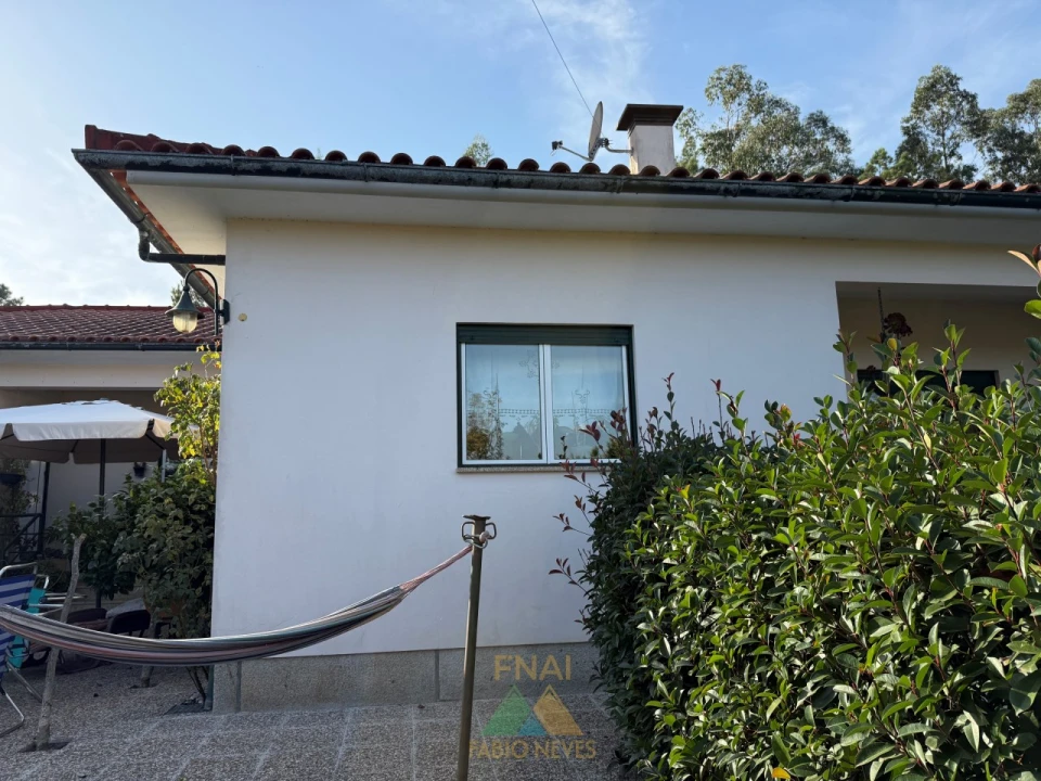 Moradia T3 para Venda em Ponte da Barca, V.N. Muía, Paço Vedro Magalhães Foto 13