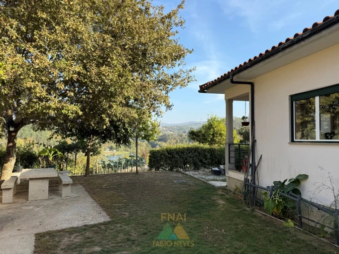 Moradia T3 para Venda em Ponte da Barca, V.N. Muía, Paço Vedro Magalhães Foto 23