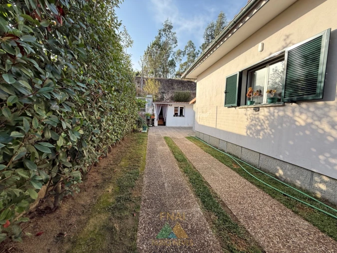 Moradia T3 para Venda em Ponte da Barca, V.N. Muía, Paço Vedro Magalhães Foto 52