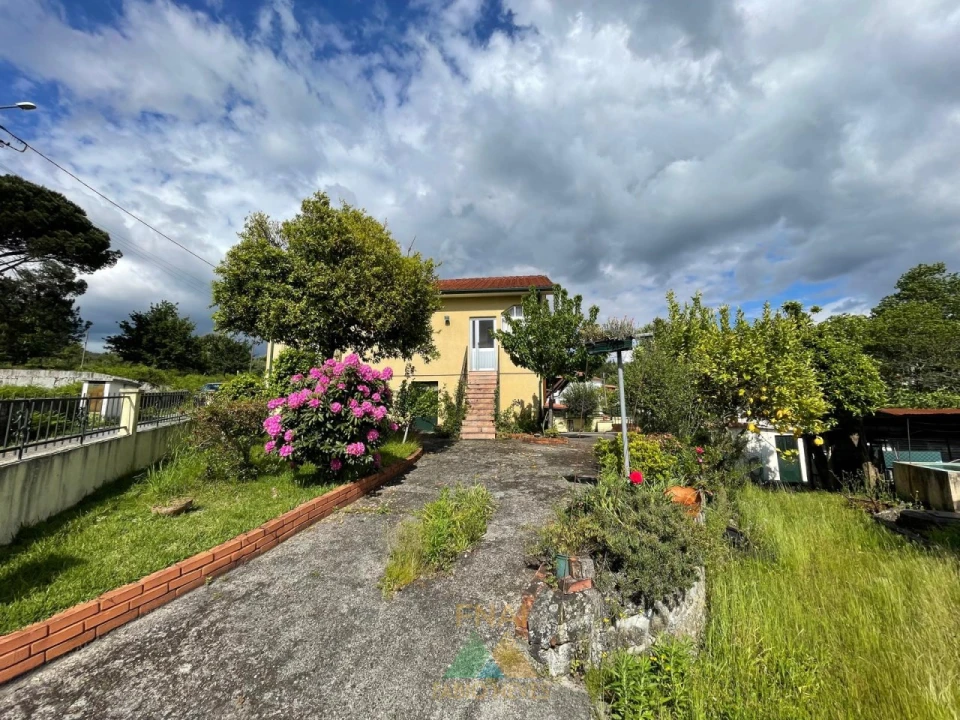 Moradia T3 para Venda em Couto Foto 8