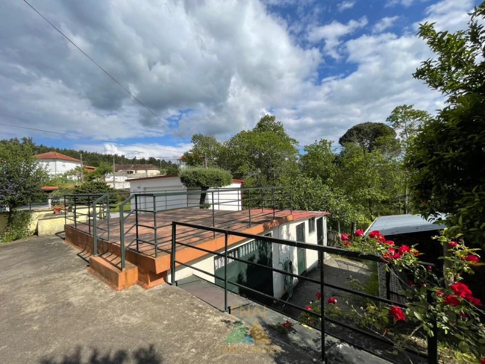 Moradia T3 para Venda em Couto Foto 9