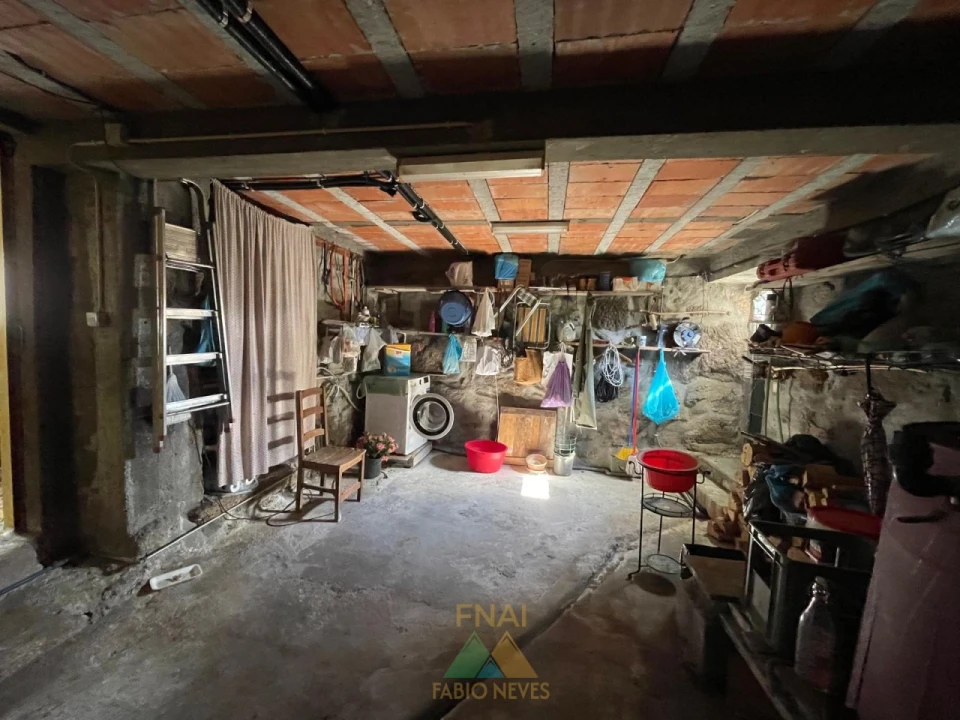 Moradia T3 para Venda em Couto Foto 52