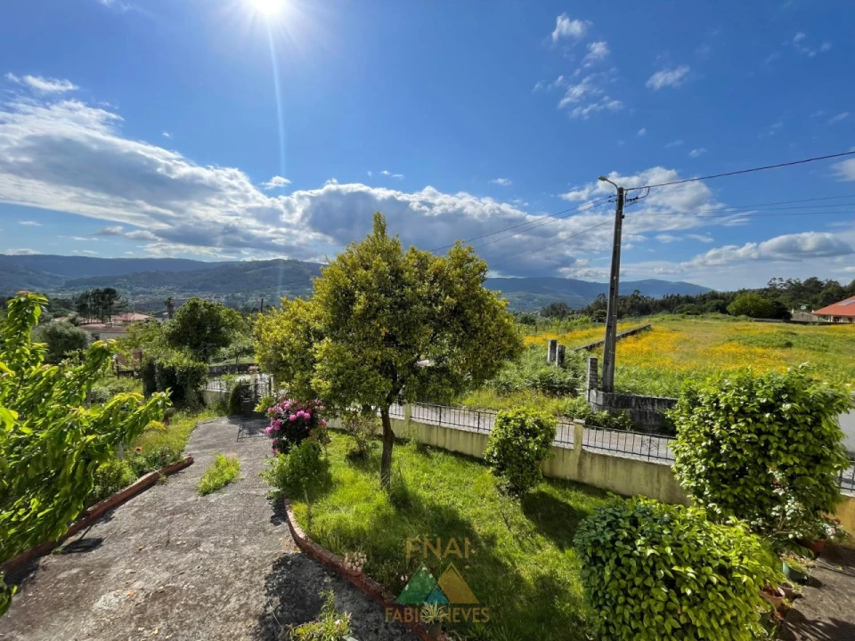 Moradia T3 para Venda em Couto Foto 73