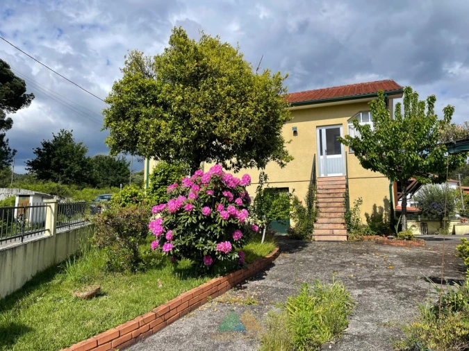 Moradia T3 para Venda em Couto Foto 3