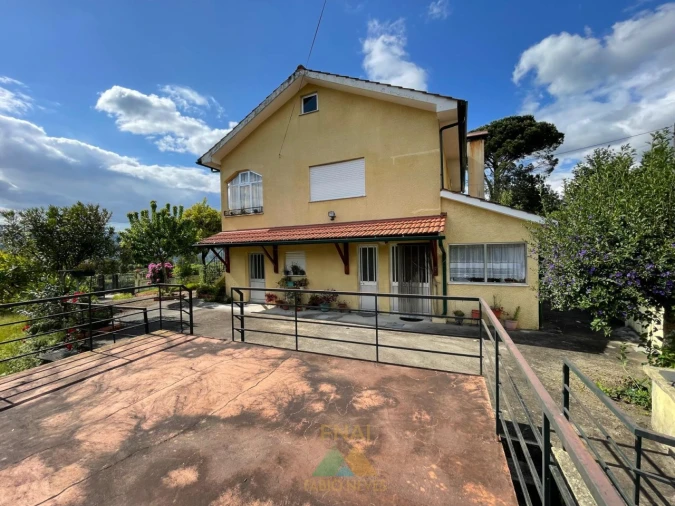 Moradia T3 para Venda em Couto Foto 4