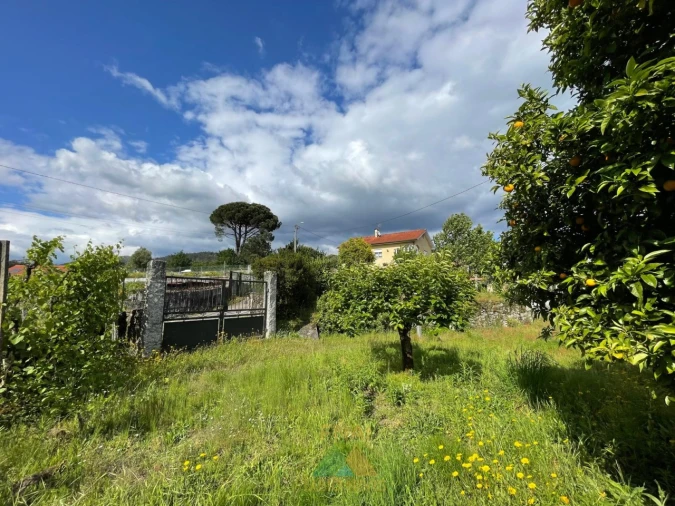 Moradia T3 para Venda em Couto Foto 35