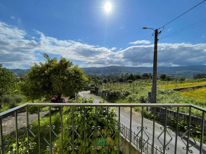 Moradia T3 para Venda em Couto Foto 68