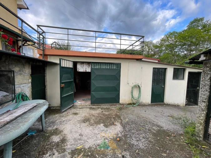 Moradia T3 para Venda em Couto Foto 78