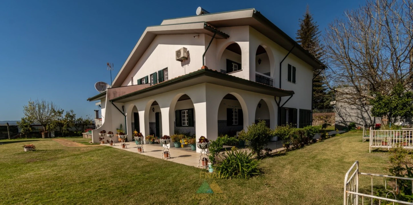 Quinta T4 para Venda em Palmeira Foto 4