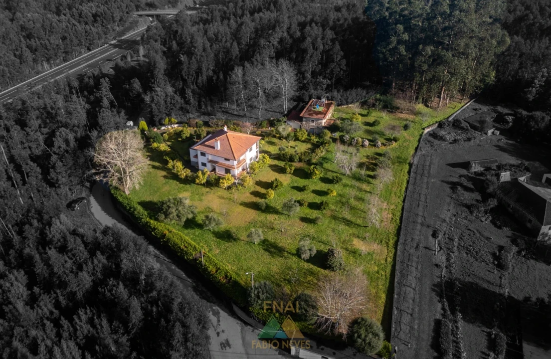 Quinta T4 para Venda em São Pedro de Arcos Foto 65