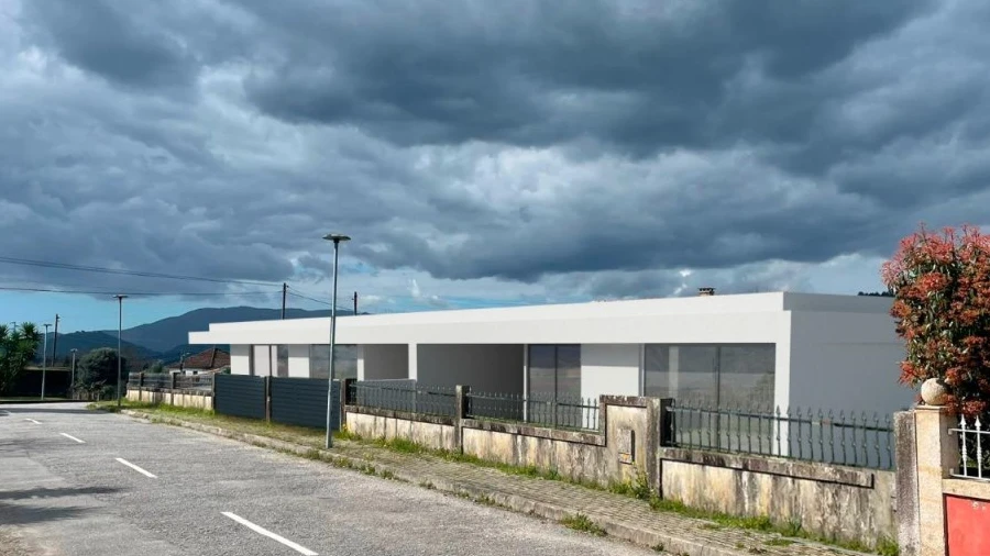 Moradia T3 para Venda em Gemieira