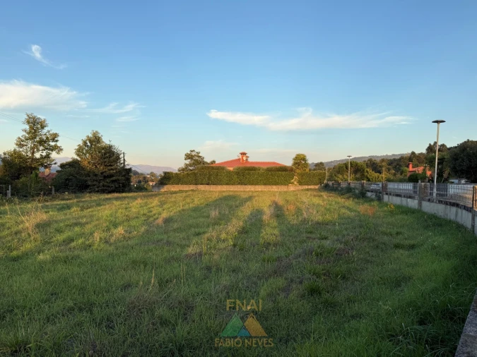 Moradia T3 para Venda em Gemieira Foto 4