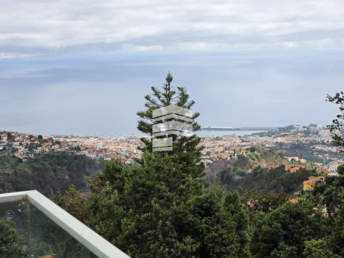 Moradia T8 para Venda em São Roque Foto 2