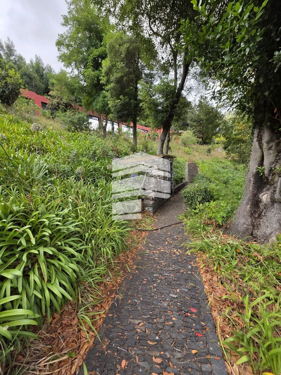 Moradia T8 para Venda em São Roque Foto 18