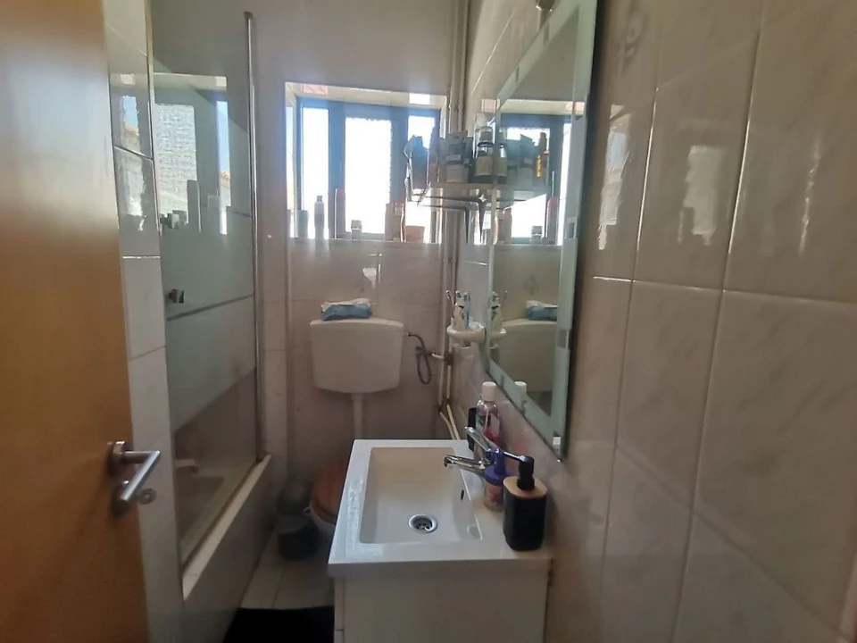 Apartamento T2 para Venda em Buarcos Foto 9