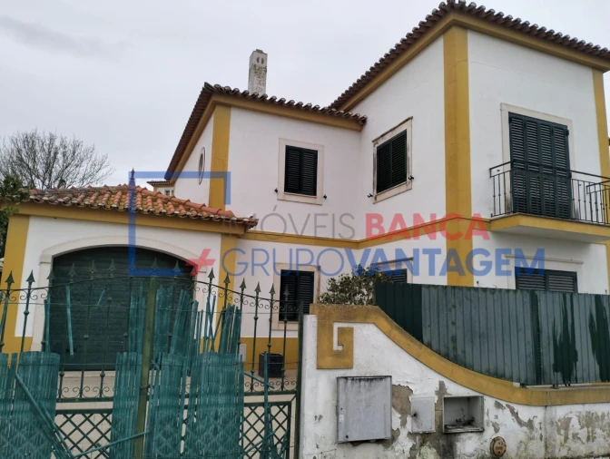 Moradia T3 para Venda em Benavente Foto 1