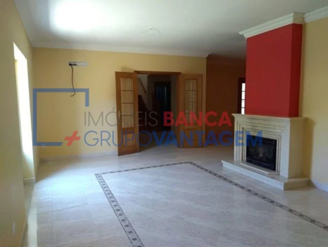 Moradia T3 para Venda em Benavente Foto 21