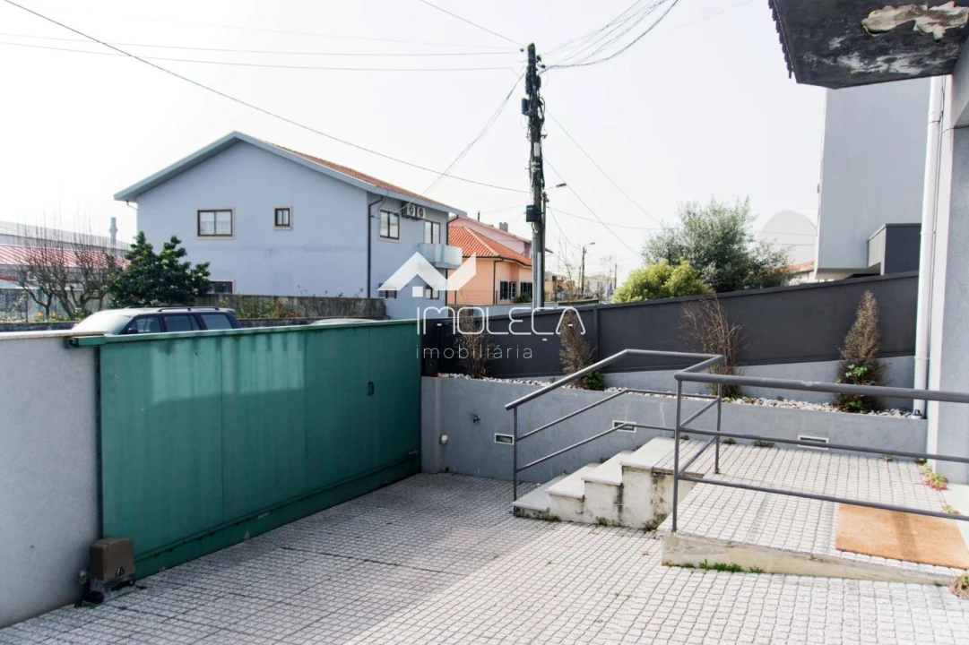 Apartamento T2 para Arrendamento em Perafita, Lavra e Santa Cruz do Bispo Foto 25