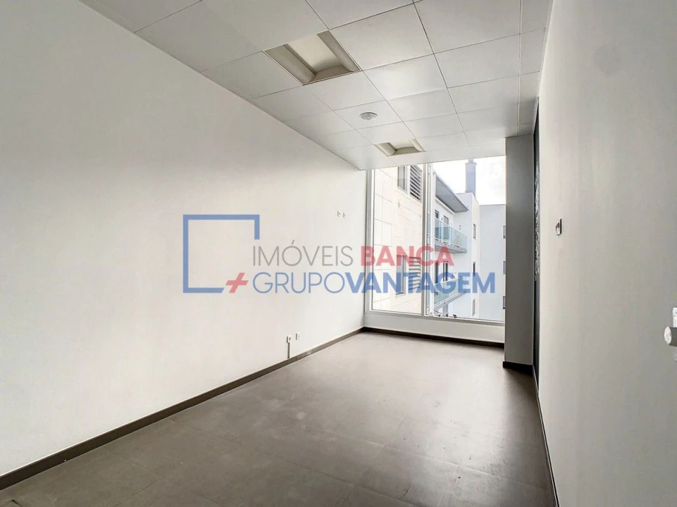 Escritório para Arrendamento em Odivelas Foto 11