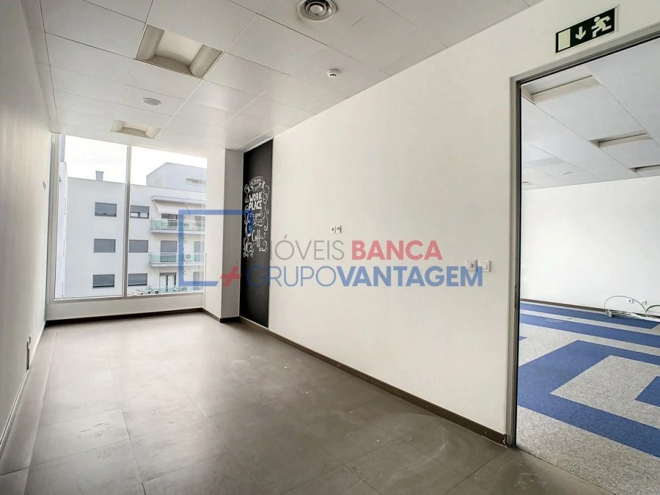 Escritório para Arrendamento em Odivelas Foto 12