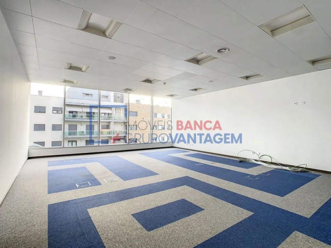 Escritório para Arrendamento em Odivelas Foto 7