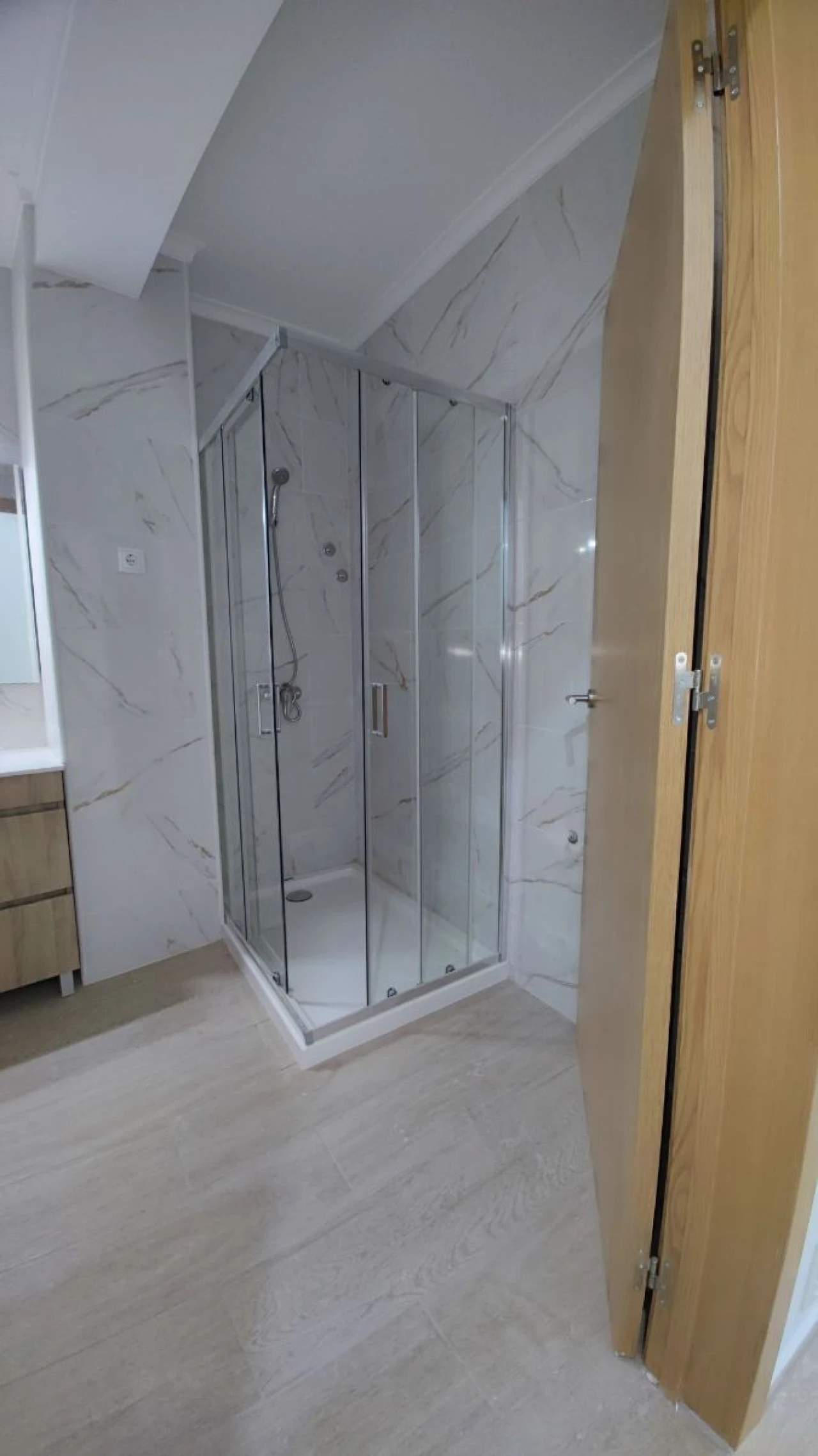 Apartamento T1 para Arrendamento em Buarcos Foto 10