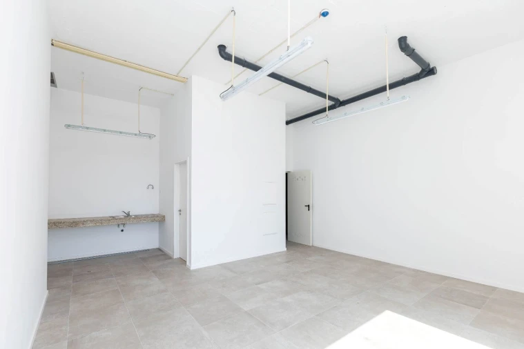 Apartamento T2 para Venda em Vilar de Andorinho Foto 9