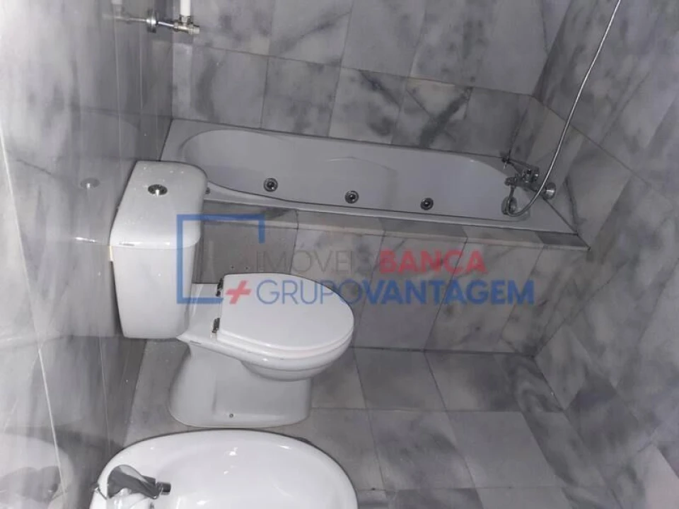 Apartamento T3 para Venda em Oliveira do Douro Foto 9