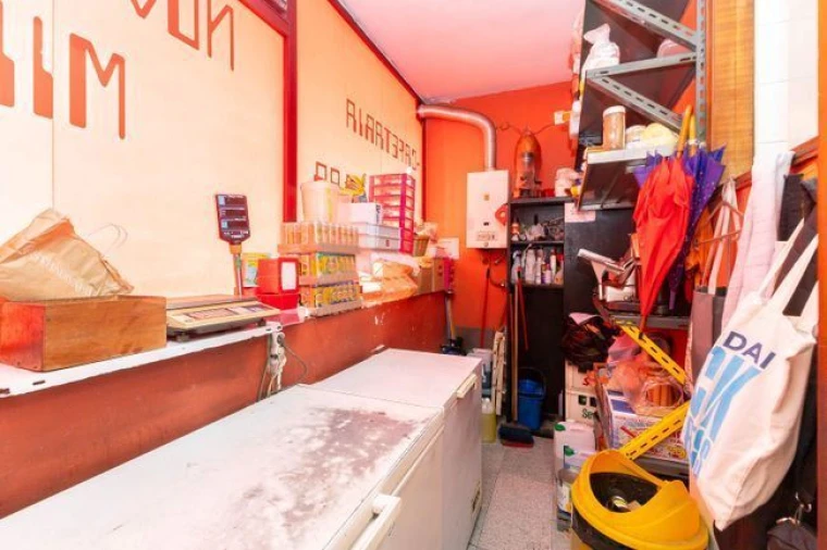 Loja para Trespasse em Santa Marinha e São Pedro da Afurada Foto 12