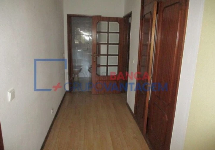 Apartamento T2 para Venda em Mafamude e Vilar do Paraíso Foto 6