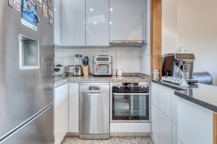 Apartamento T1 para Venda em Mafamude e Vilar do Paraíso Foto 11