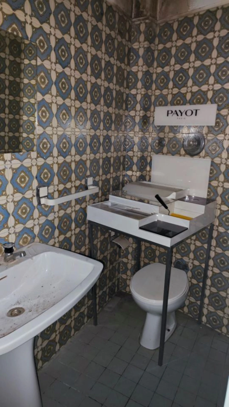 Loja para Arrendamento em Mafamude e Vilar do Paraíso Foto 8