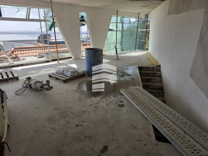 Moradia T3 para Venda em Caniço Foto 7