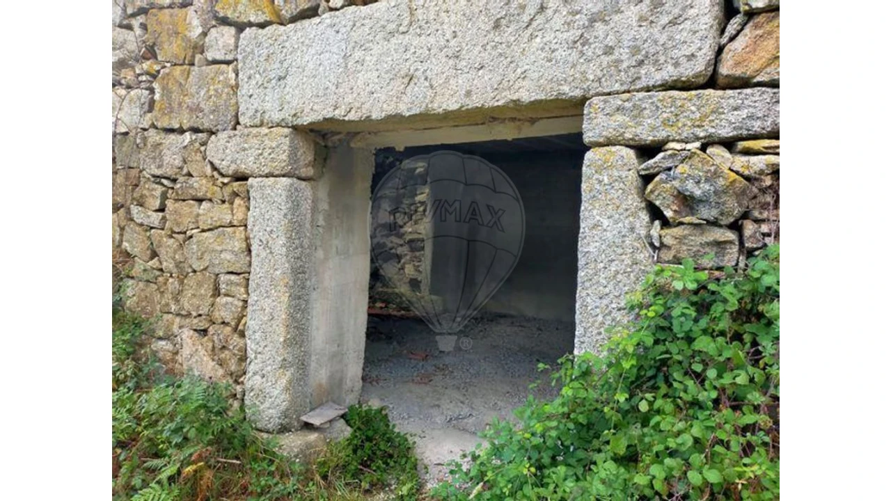 Moradia para Venda em Outeiro Foto 10