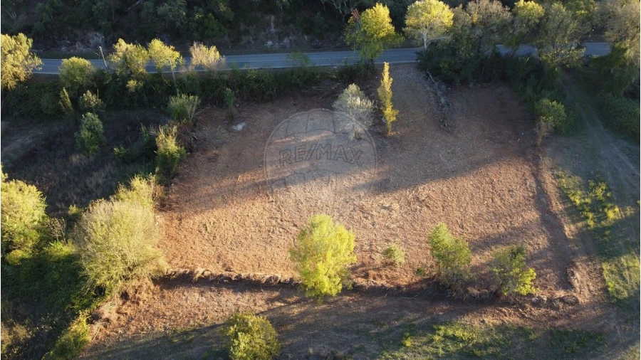 Terreno para Venda em Bucelas Foto 2