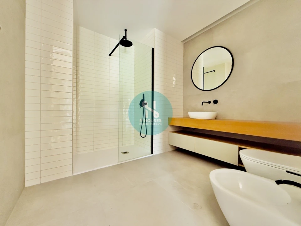 Apartamento T4 para Venda em Gualtar Foto 12