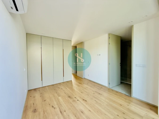 Apartamento T4 para Venda em Gualtar Foto 17